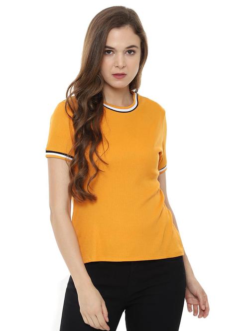 contrast tapping crew neck top - 16403613 - Very Small Image - 1