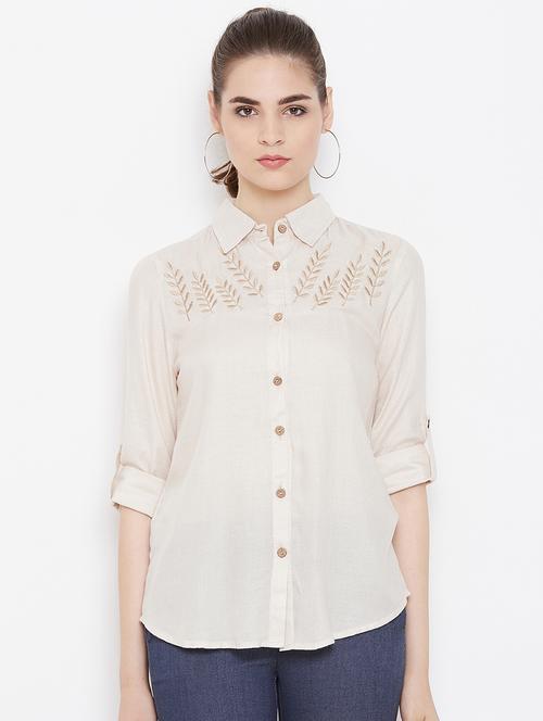 roll up sleeves embroidered curved hem shirt - 16453949 - Very Small Image - 1