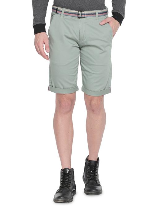 green solid bermuda shorts - 16491975 - Very Small Image - 1