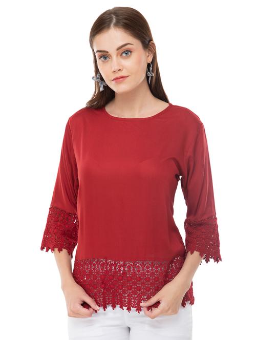 crochet hem round neck solid top - 16494039 - Very Small Image - 1