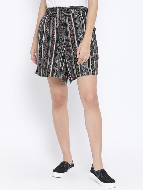tie front printed shorts - 16506740 - Very Small Image - 1