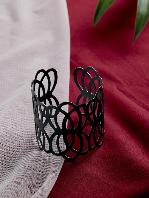 grey metal cuffs bracelet - 16506950 - Very Small Image - 1
