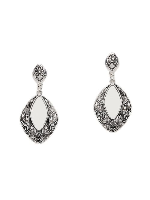 silver metal drop earring - 16506984 - Very Small Image - 1