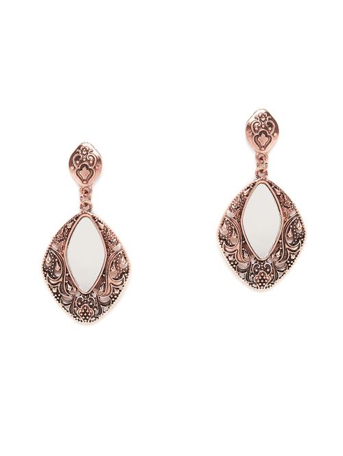 metallic metal drop earring - 16506985 - Very Small Image - 1