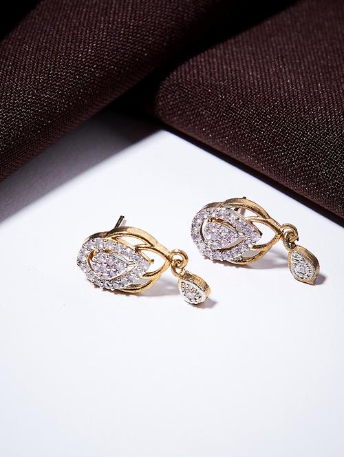 gold metal studs earring - 16532401 - Very Small Image - 1