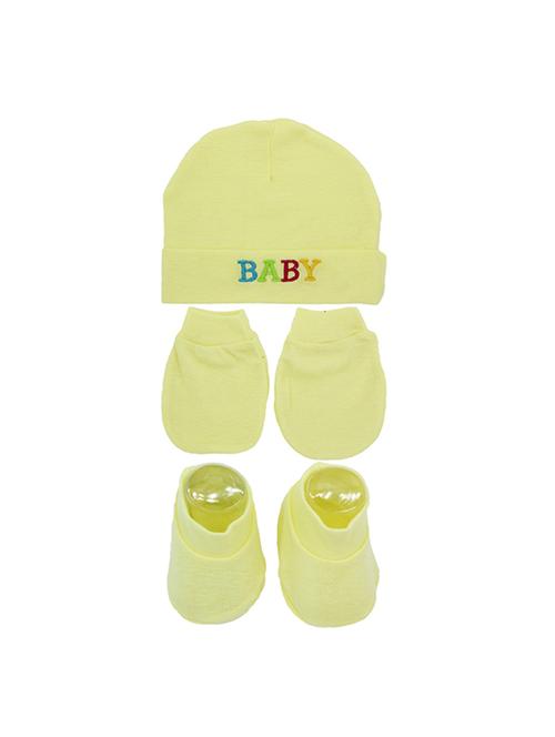 yellow cotton mittens bootie and cap set - 16546679 - Very Small Image - 1