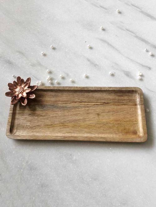 tray with flower - 16560834 - Very Small Image - 1