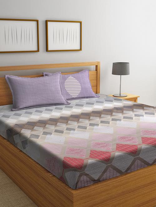 printed double bedsheet with 2 pillow covers - 16566341 - Very Small Image - 1