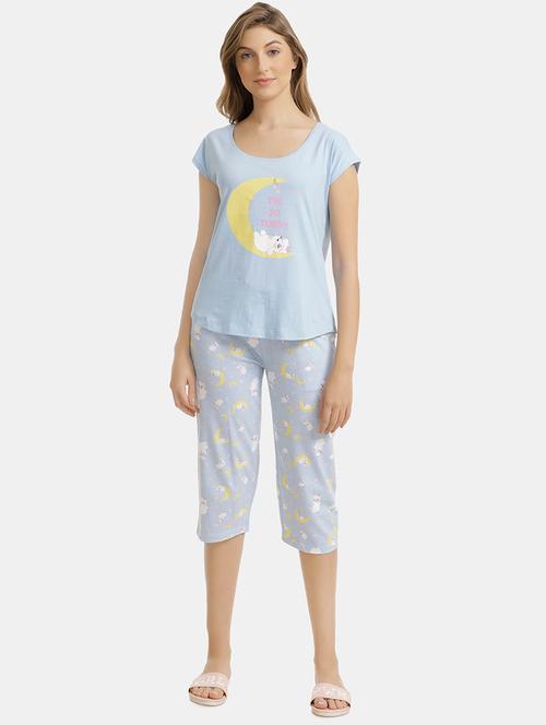 quirky print cap sleeved capri set - 16574241 - Very Small Image - 1