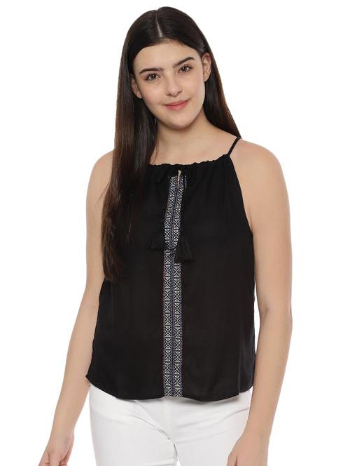 tie up neck lace detail top - 16577187 - Very Small Image - 1