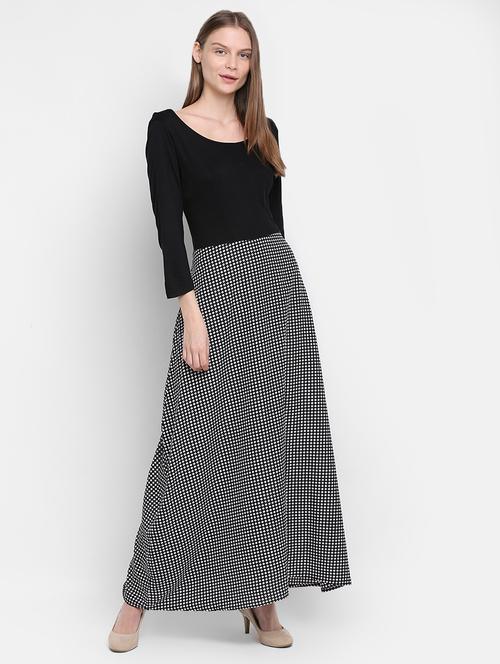 round neck checkered maxi dress - 16584941 - Very Small Image - 1
