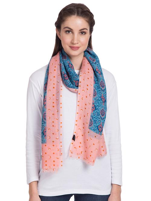 frayed hem abstract stole - 16612378 - Very Small Image - 1