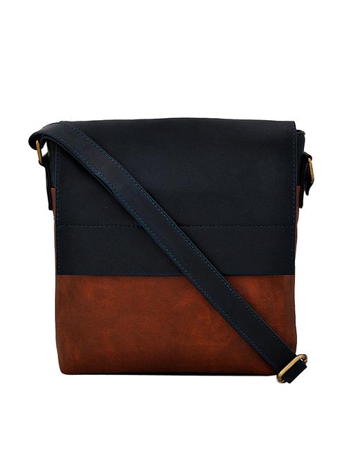 tan leatherette (pu) regular messengerbag - 16635303 - Very Small Image - 1