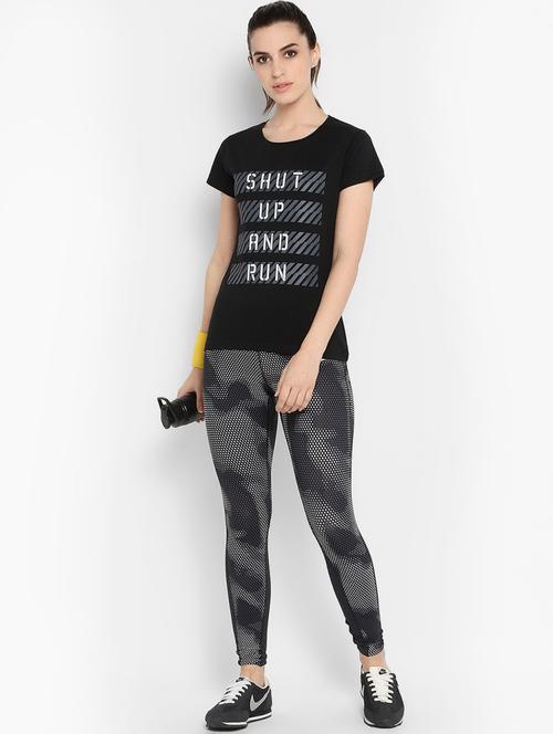 round neck printed tee - 16638138 - Very Small Image - 1