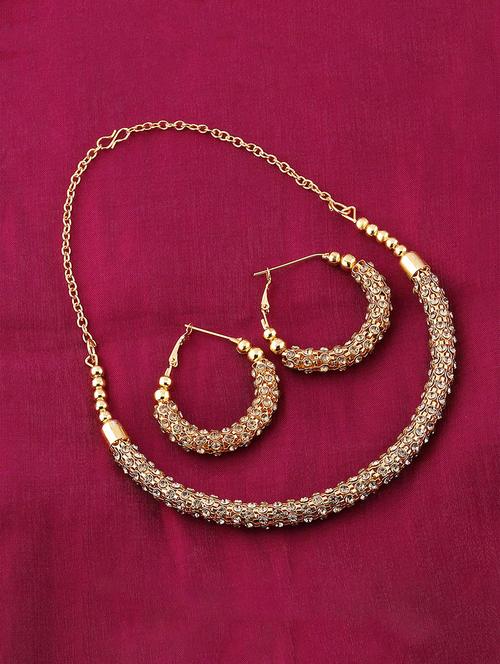 gold metal necklaces and earring - 16646898 - Very Small Image - 1