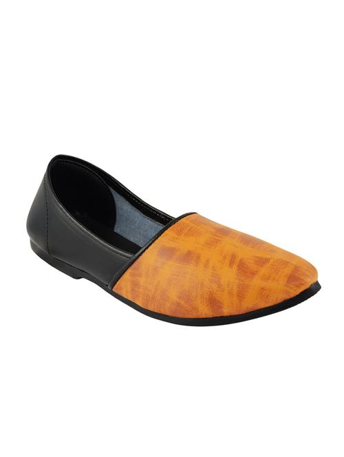 tan leatherette slip on jutis - 16666269 - Very Small Image - 1