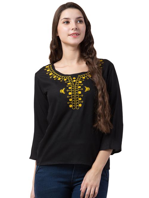 round neck embroidered detail top - 16712209 - Very Small Image - 1