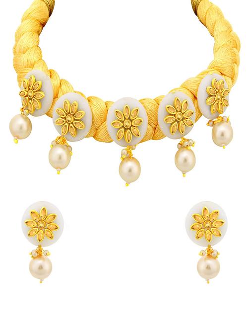 yellow metal necklaces and earring - 16722113 - Very Small Image - 1