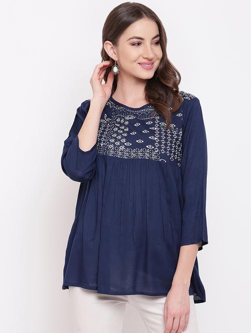 round neck gathered top - 16730500 - Very Small Image - 1
