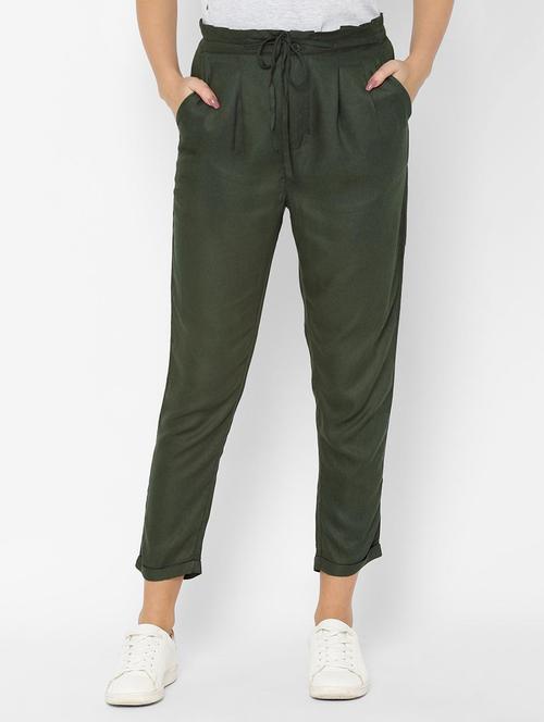 high rise pleated trousers - 16736003 - Very Small Image - 1