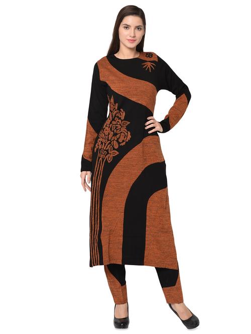 embroidered woolen set - 16738284 - Very Small Image - 1