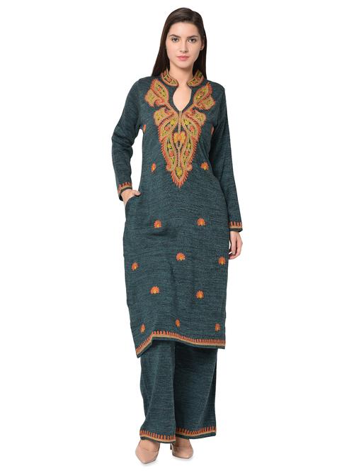 embroidered woolen set - 16738313 - Very Small Image - 1