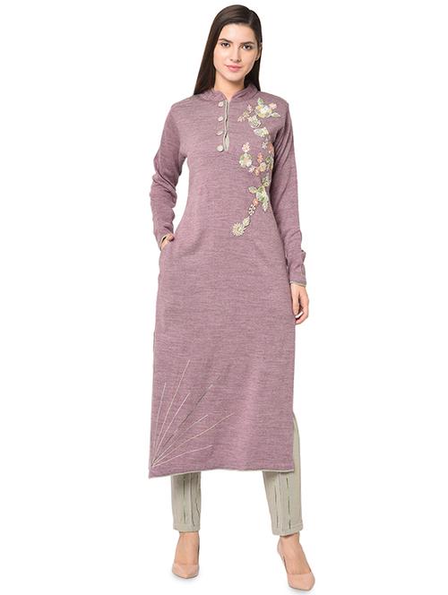 embroidered woolen set - 16738348 - Very Small Image - 1