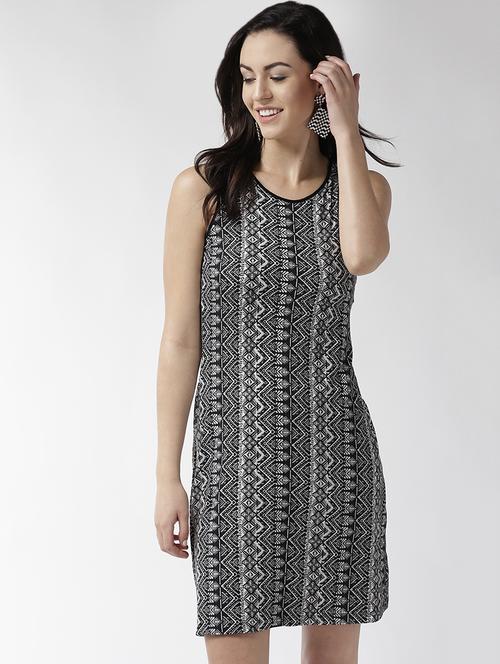 cut out back printed bodycon dress - 16740774 - Very Small Image - 1