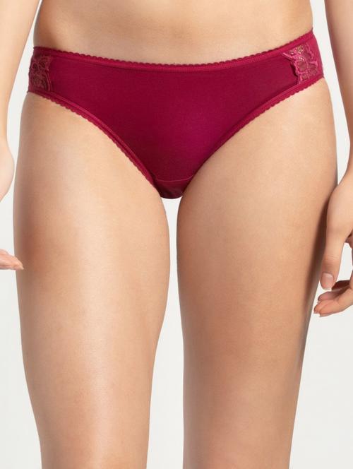 low rise lace detail bikini panty - 16742153 - Very Small Image - 1