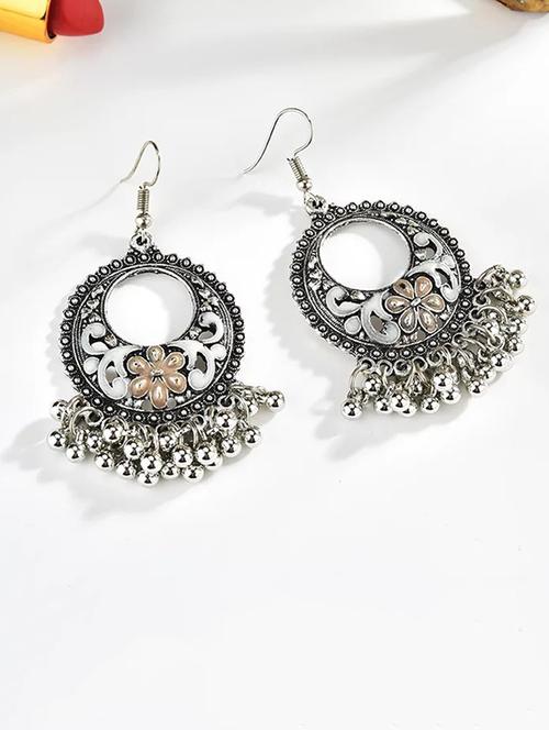 silver metal drop earring - 16753496 - Very Small Image - 1