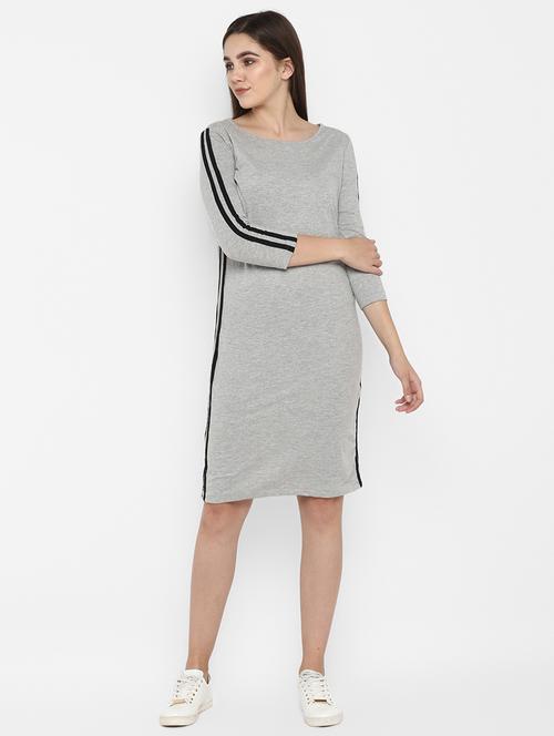 round neck side tapping sheath dress - 16754205 - Very Small Image - 1