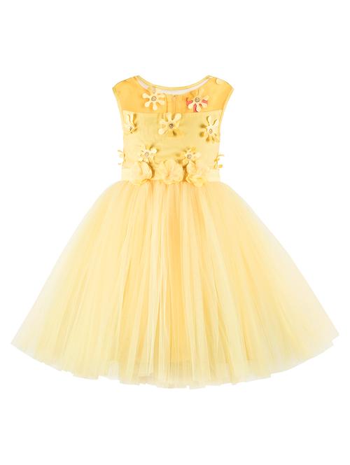 round neck floral applique frock - 16762744 - Very Small Image - 1