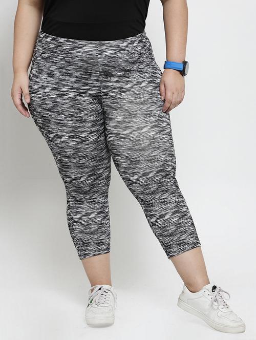 high rise plus sports capri - 16763469 - Very Small Image - 1