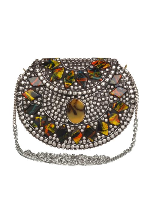 silver metal box clutch - 16764067 - Very Small Image - 1