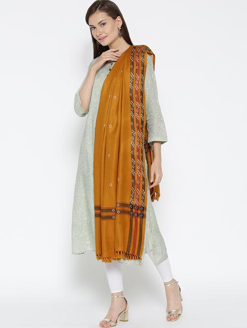 self design jamavar shawl - 16766288 - Very Small Image - 1