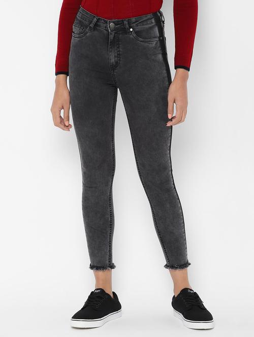 frayed hem acid washed jean - 16766583 - Very Small Image - 1
