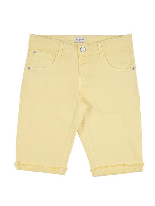 turn up hem three fourths shorts - 16772640 - Very Small Image - 1