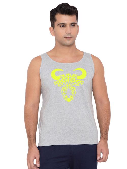 grey printed vest - 16775501 - Very Small Image - 1