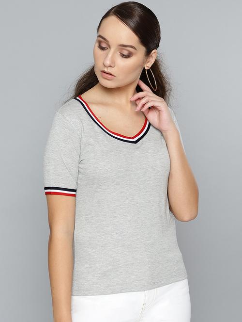 contrast ribbed v-neck tee - 16777300 - Very Small Image - 1