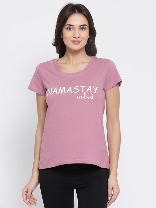 women's chest print round neck t-shirt - 16788294 - Very Small Image - 1