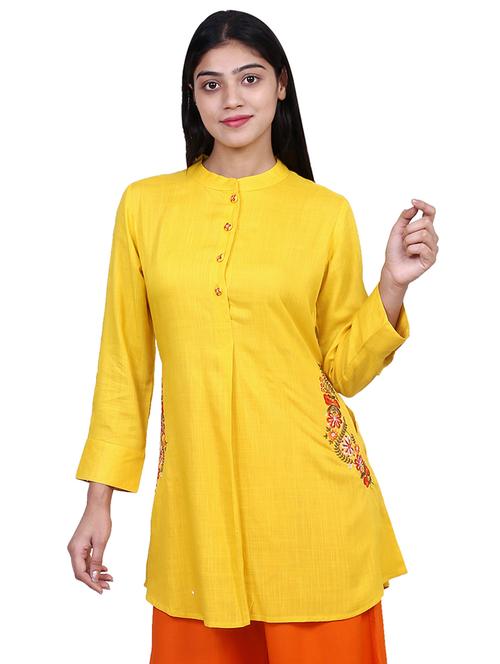 embroidered a-line kurta - 16788645 - Very Small Image - 1