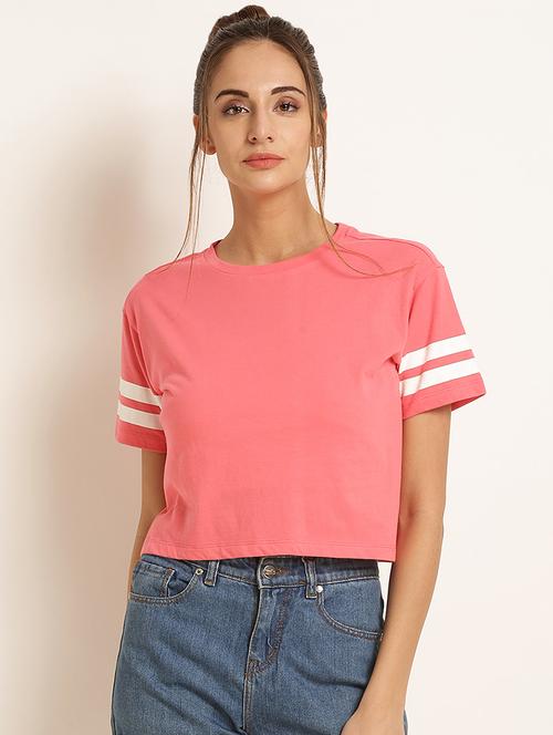women's chest print round neck t-shirt - 16797790 - Very Small Image - 1