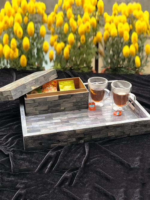 resin serving tray with box - 16810964 - Very Small Image - 1