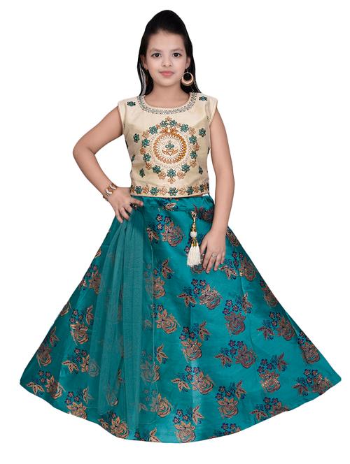 green silk blend lehenga choli - 16826493 - Very Small Image - 1