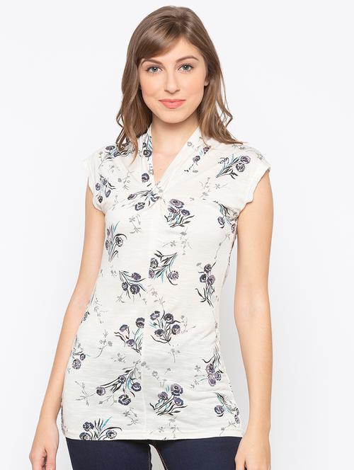 v-neck floral top - 16828775 - Very Small Image - 1