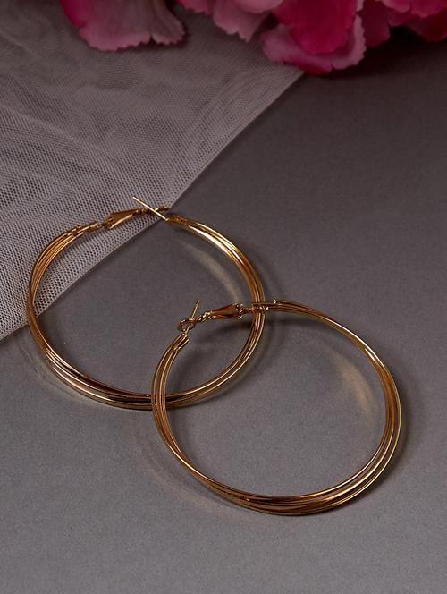 gold metal hoop earring - 16831882 - Very Small Image - 1