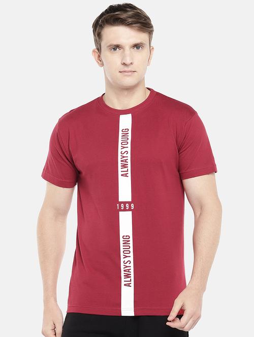 red taped t-shirt - 16835746 - Very Small Image - 1