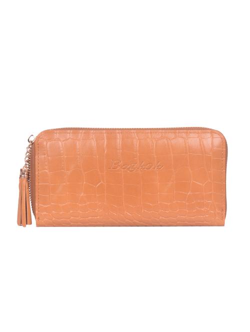yellow leatherette clutch - 16864733 - Very Small Image - 1