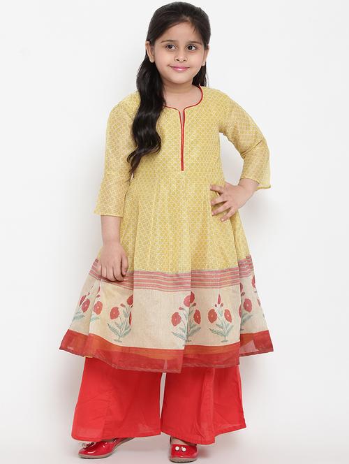 yellow silk blend suit set - 16866392 - Very Small Image - 1