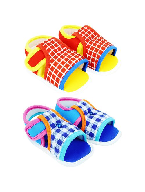 set of 2 multi colored fabric booty - 16871224 - Very Small Image - 1